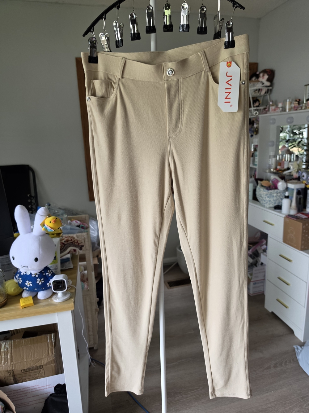 JVINI Women’s Beige Slim Stretch Jeans